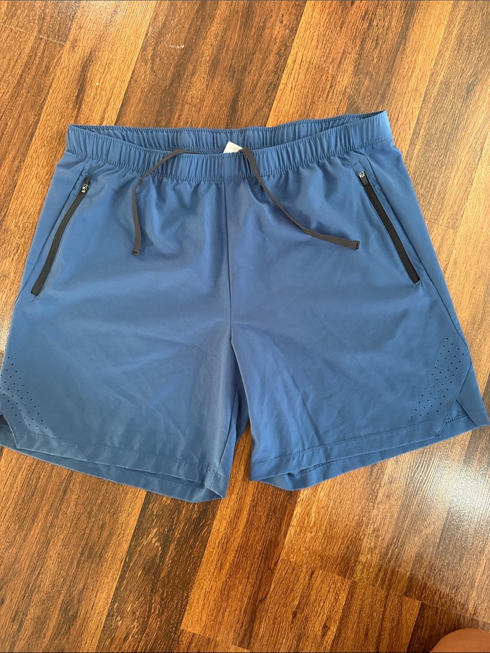 Men's XL ASICS Performance Drawstring Shorts in Navy Blue